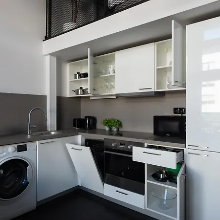 Loft Spacious Apartments In Prague Exterior photo