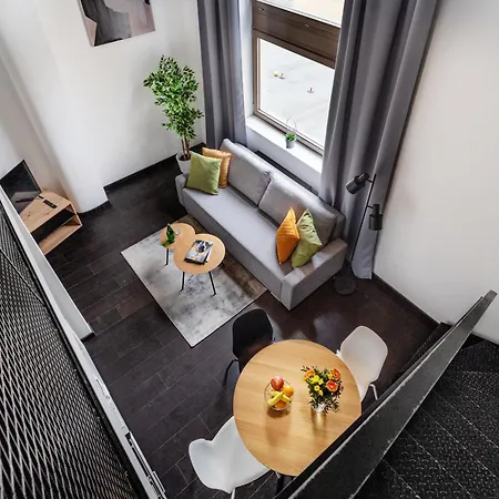 Loft Spacious Apartments In Prague Exterior photo