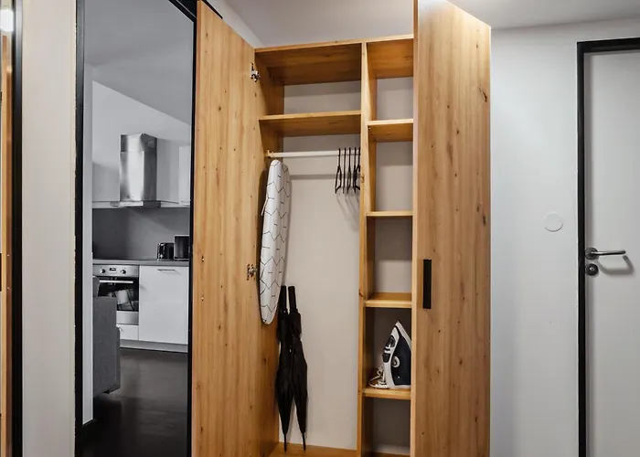 Loft Spacious Apartments In Prague